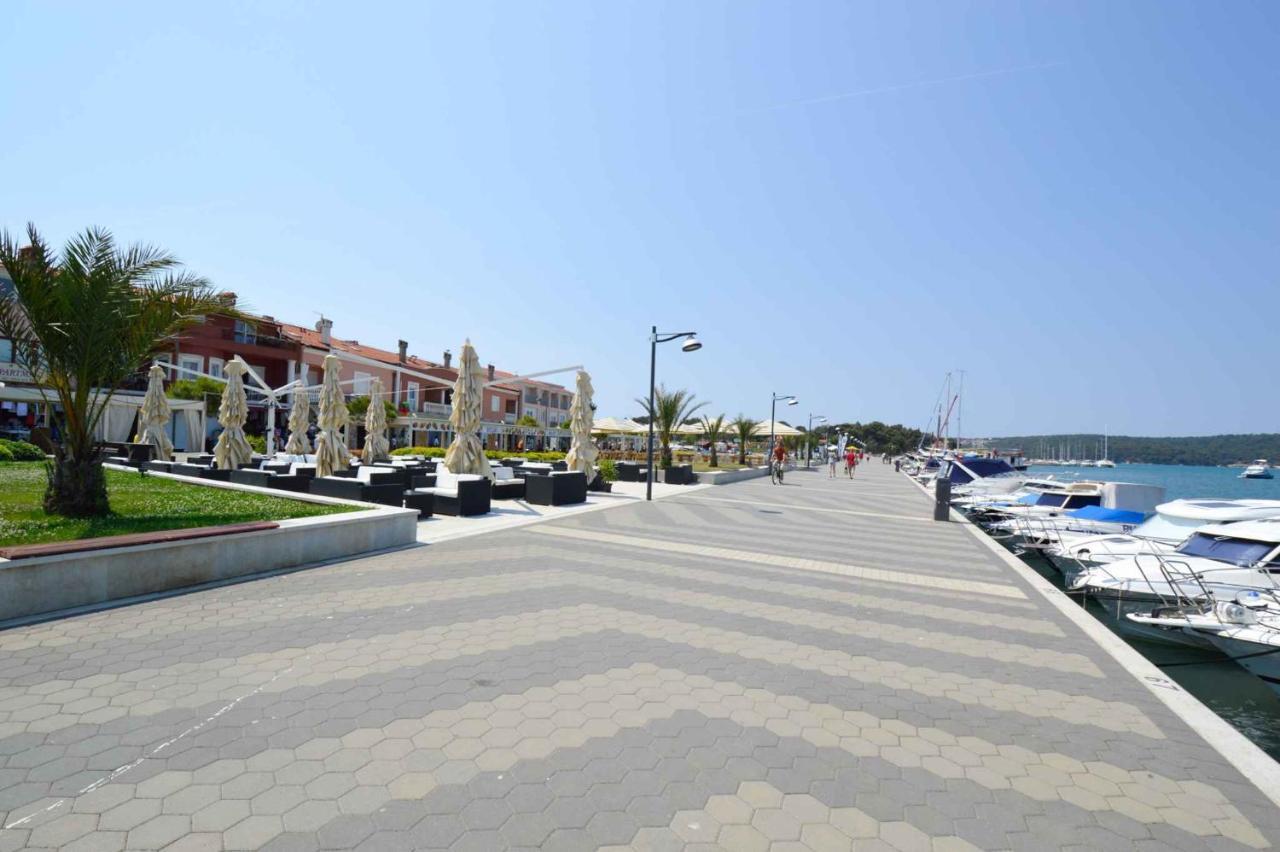 Apartment Medulin 23 Екстер'єр фото